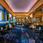 L'hotel Du Collectionneur 5* Paris