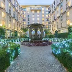 Hotel L'hotel Du Collectionneur
