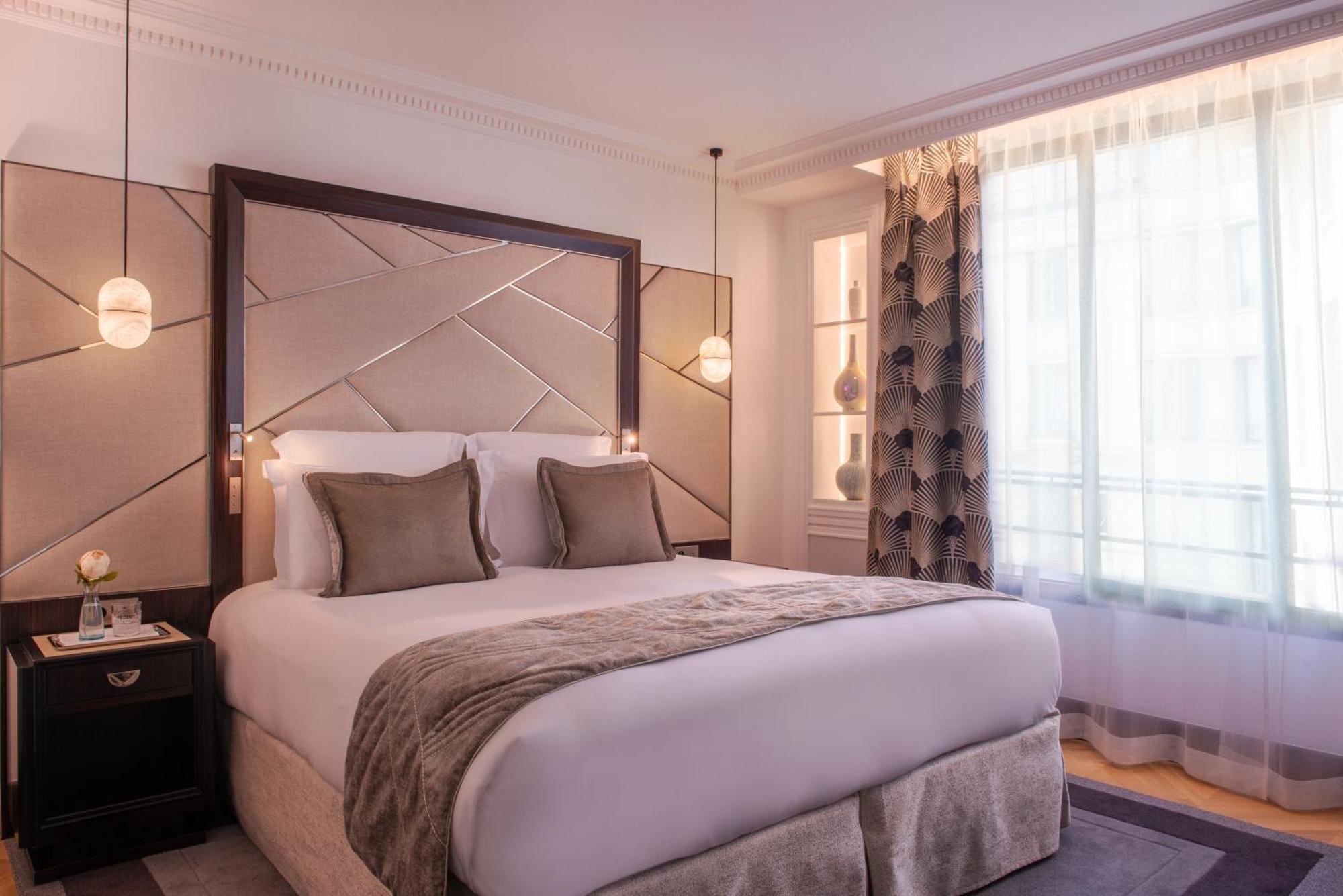 L'hotel Du Collectionneur 5* Parigi